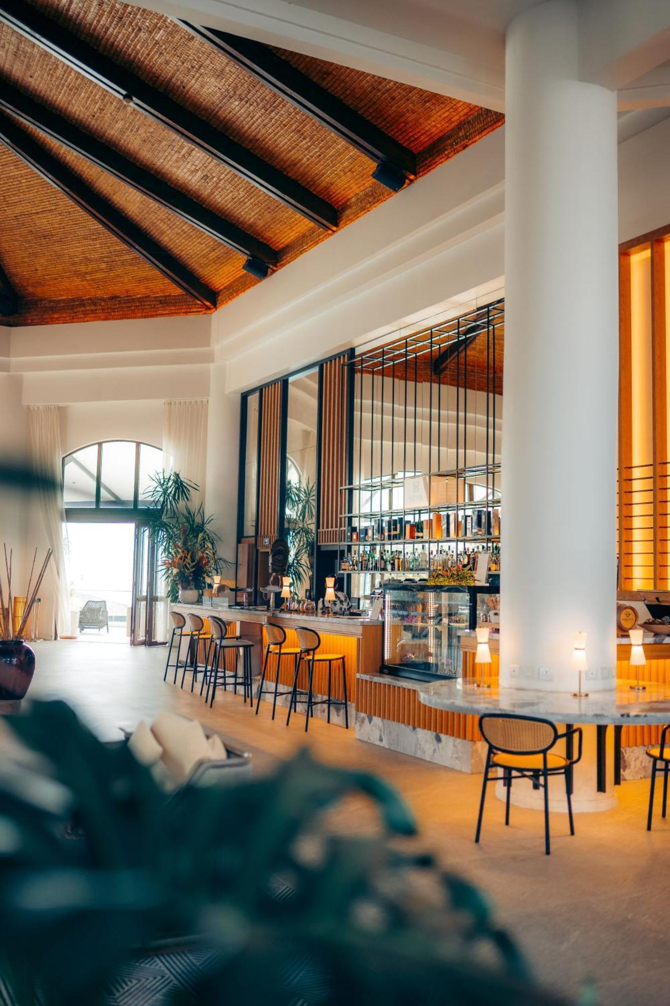 Hilton Hotel Tahiti 帕皮提 外观 照片